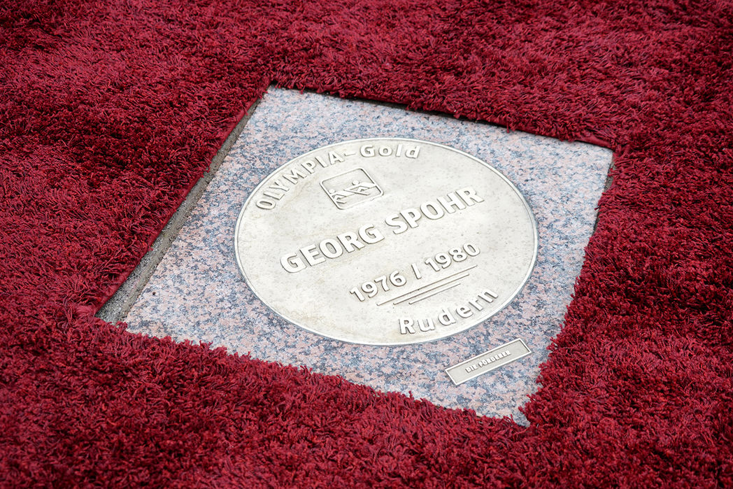 Der Stern für Georg Spohr auf dem "Sports Walk of Fame" auf dem Breiten Weg in Magdeburg