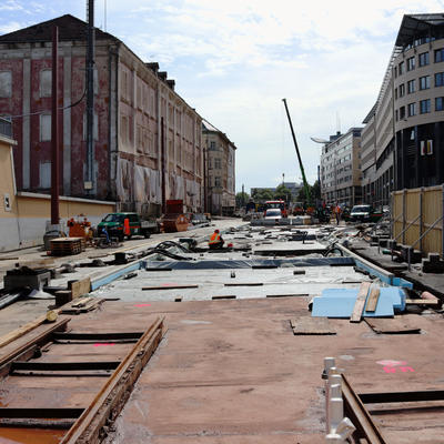 Die Anschlussstelle für den Weiterbau der Straßenbahntrasse in Richtung Willy-Brandt-Platz, 07/2020