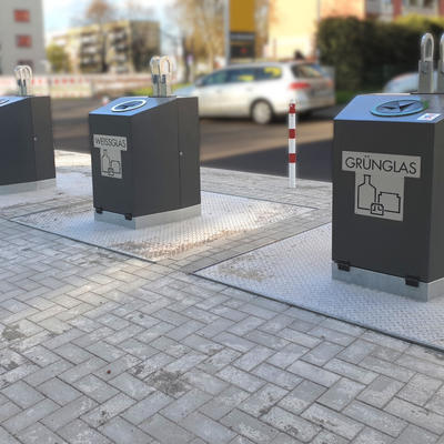 Magdeburger Unterflurcontainer fr Glas werden gewartet