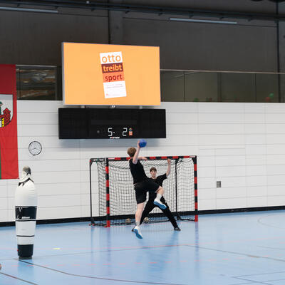 Die SC Youngsters beim Training in der Wolfgang-Lakenmacher-Halle