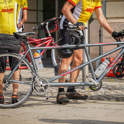 ETT 24 Tandem vor dem Rathaus